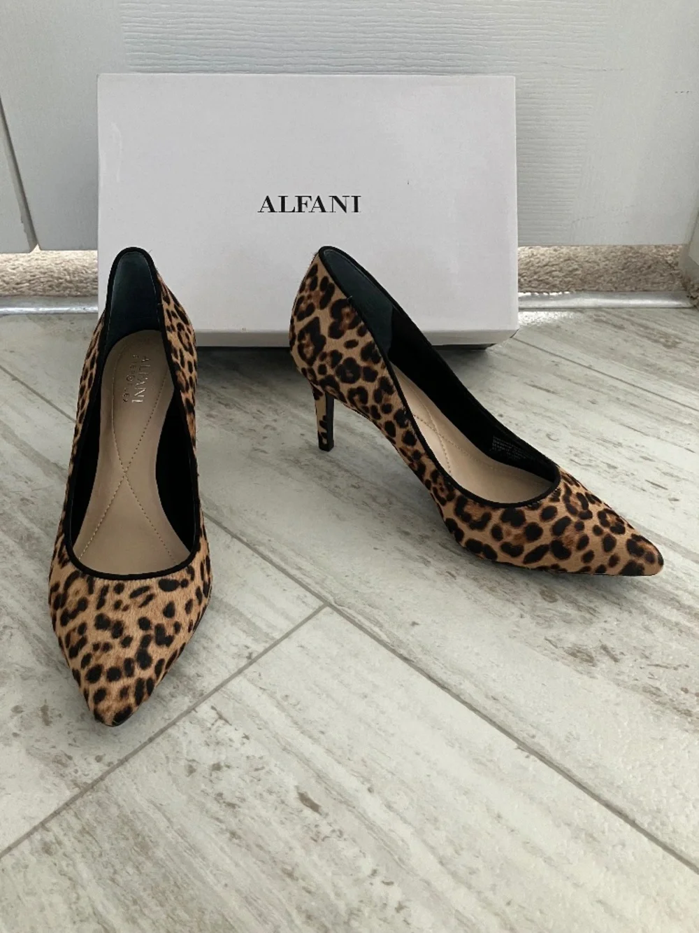 New Women's Alfani Leopard Pumps Heels - Size 8